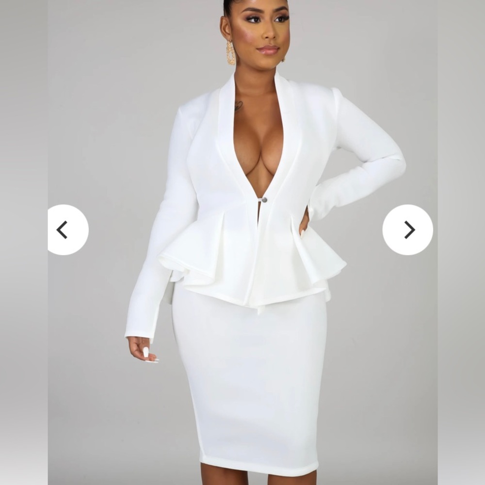 Giti Online White Two Piece Set Tapered Waist And Midi Skirt Size Small